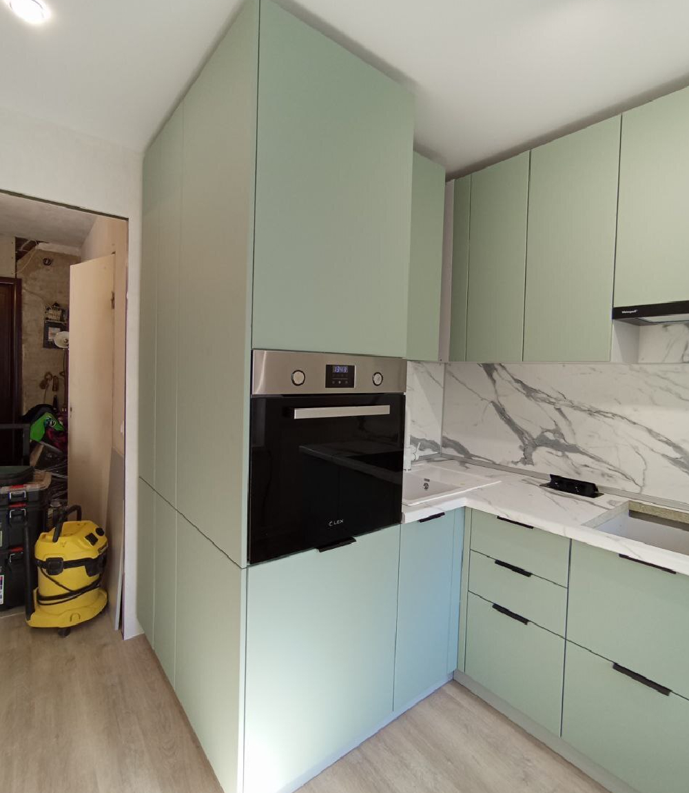 Кухня Зеленый Авантюрин2